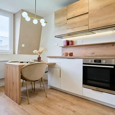 T2-spacieux-lumineux شقة